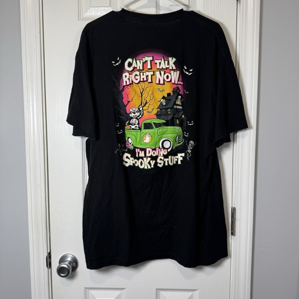 Buc-ees T-Shirt Size 2X XXL Halloween Spooky Stuff Glow Skeleton Double Sided